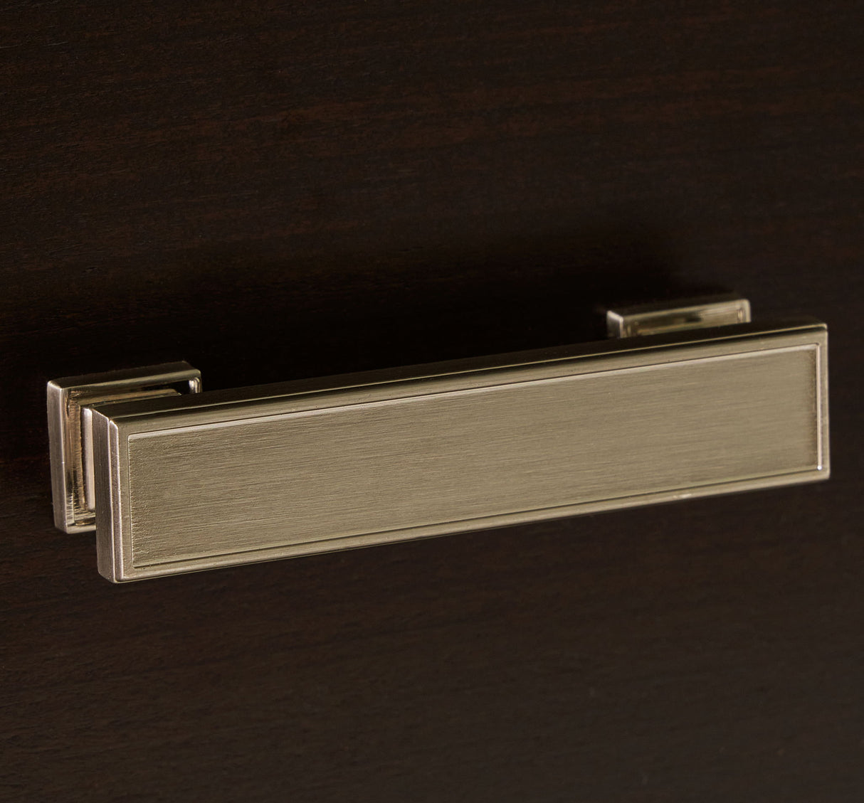 Covetown - Five Drawer Chest - Dark Brown