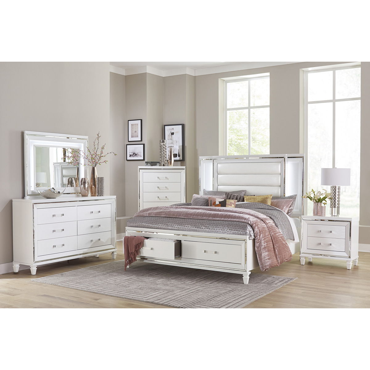 Tamsin - Platform Bed With Footboard Storage, LED Lighting