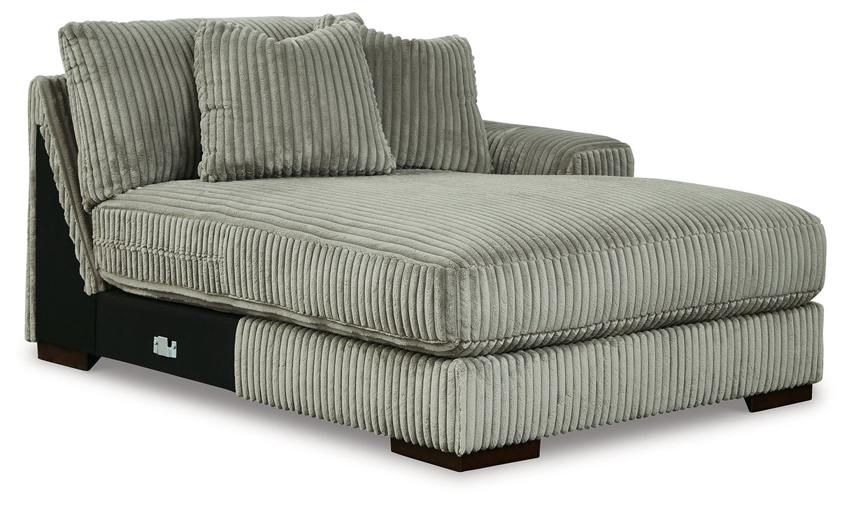 Lindyn Sectional