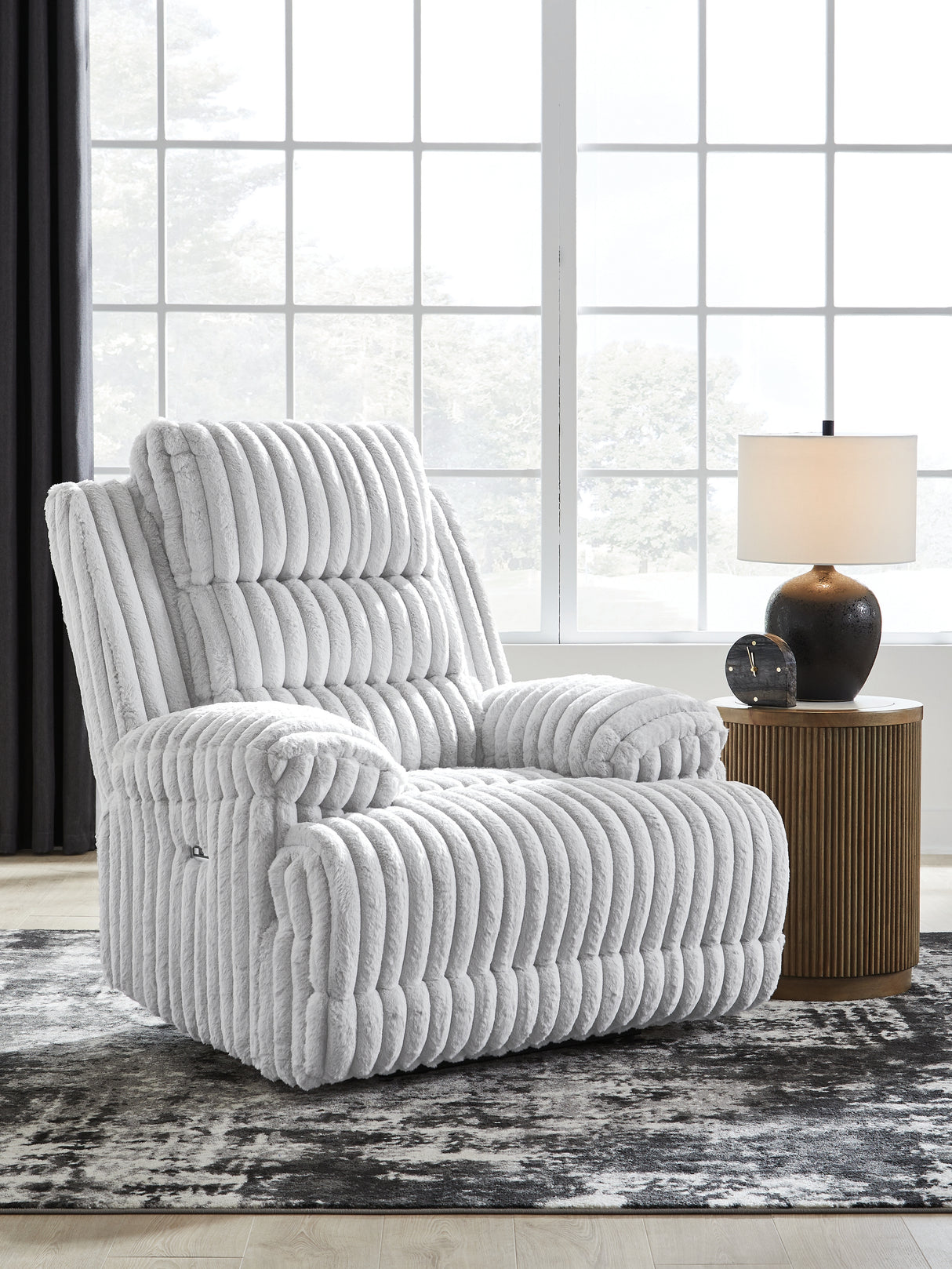 Furniture City - MS - Ashley Furniture - Rhines Falls Living Room - Zero Wall Power Recliner / Alloy - PC4280406