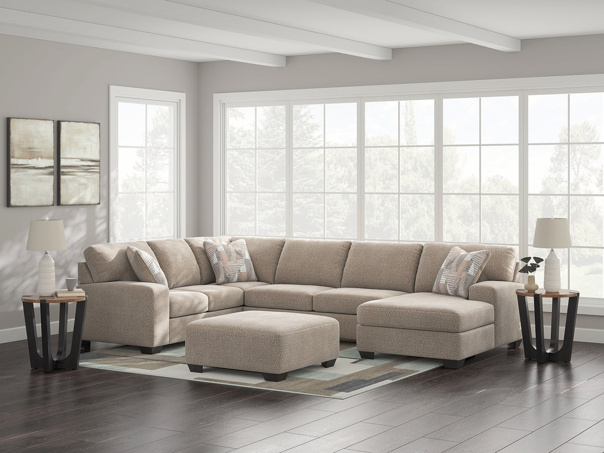 Newellen Sectional