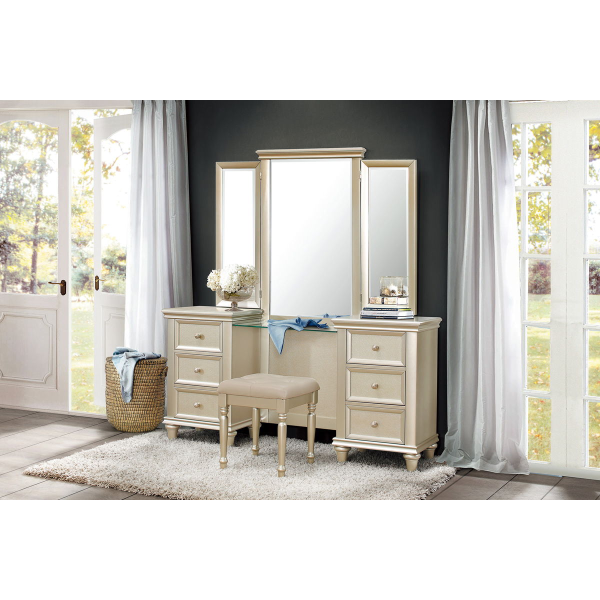 Celandine - Vanity Dresser With Mirror - Gold / Silver / Champagne
