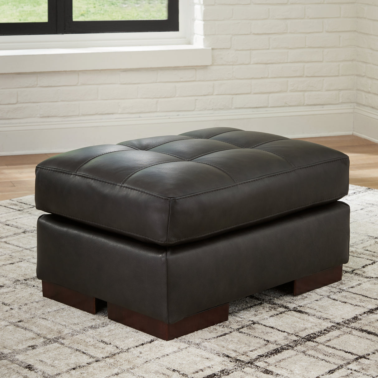 Furniture City - MS - Ashley Furniture - Luigi Living Room - Ottoman / Thunder - 5650614