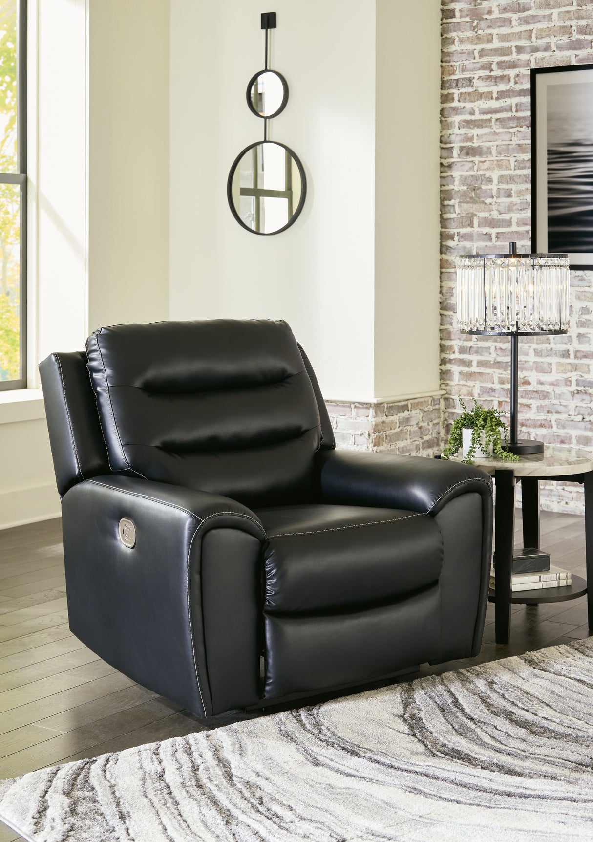 Furniture City - MS - Ashley Furniture - Warlin Living Room - PWR Recliner/ADJ Headrest / Black - 6110513