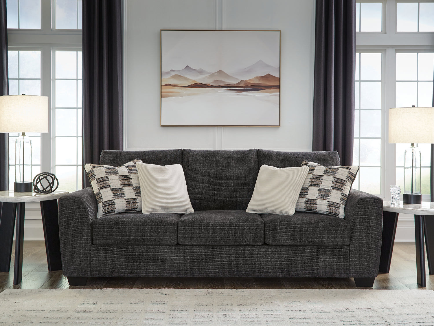Loreo Living Room