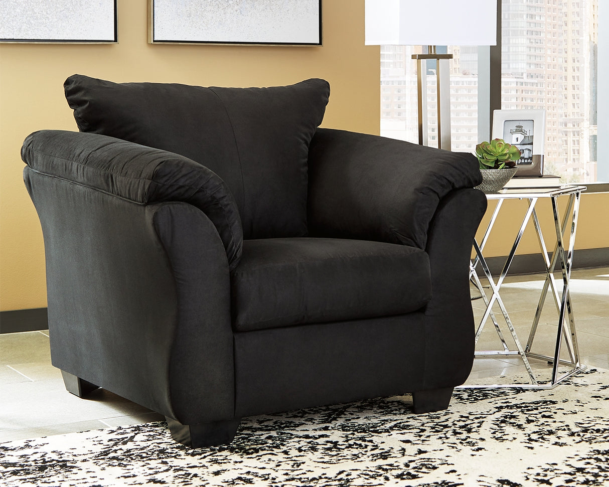 Furniture City - MS - Ashley Furniture - Darcy Living Room - Chair / Black - 7500820