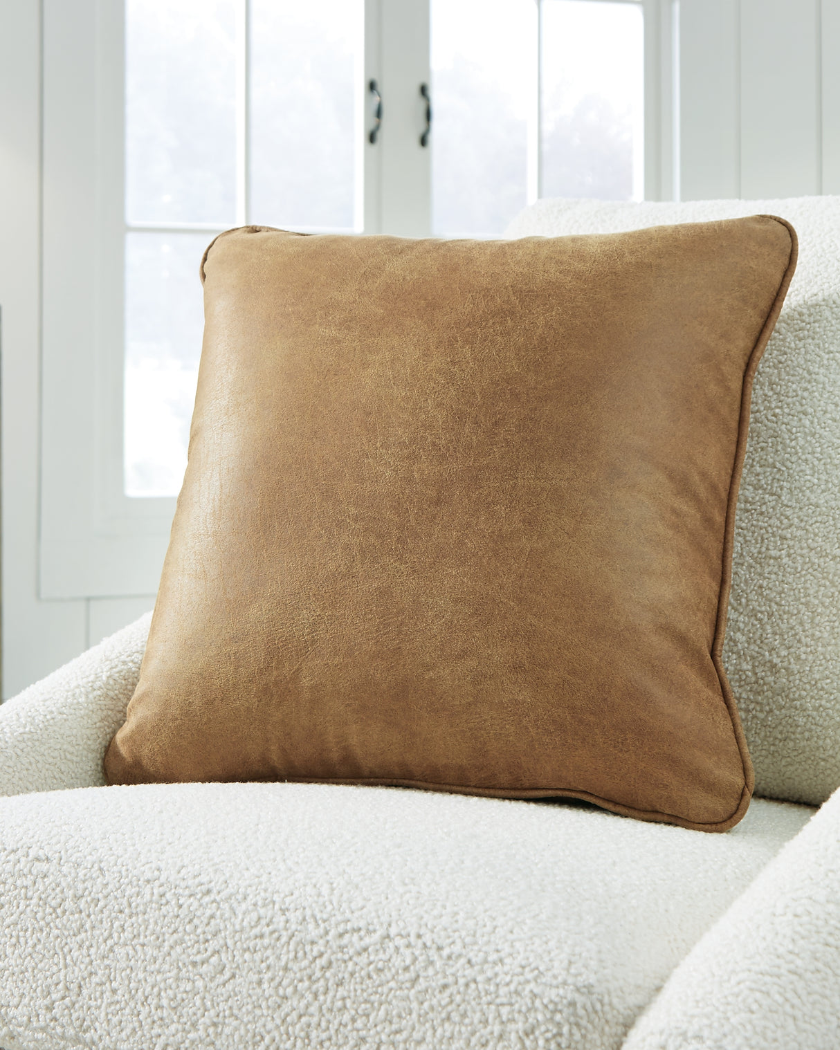 Furniture City - MS - Ashley Furniture - Cortnie Pillows - Pillow (4/CS) / Caramel - A1000953