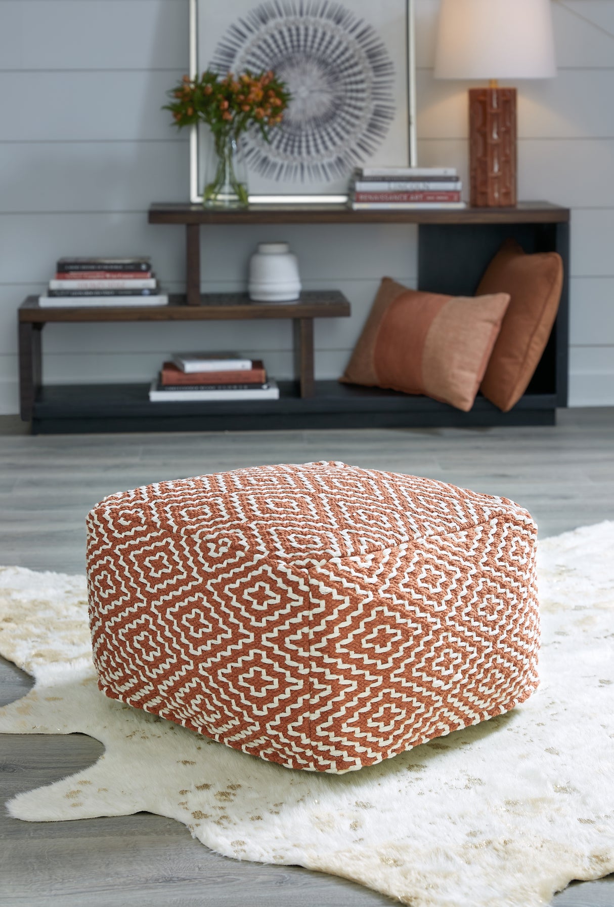 Furniture City - MS - Ashley Furniture - Brynnsen Pouf - Pouf / Teal/Ivory - A1001055