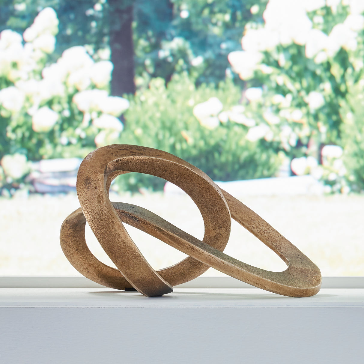 Furniture City - MS - Ashley Furniture - Dunnruck Sculpture - Sculpture / Antique Brass Finish - A2000686