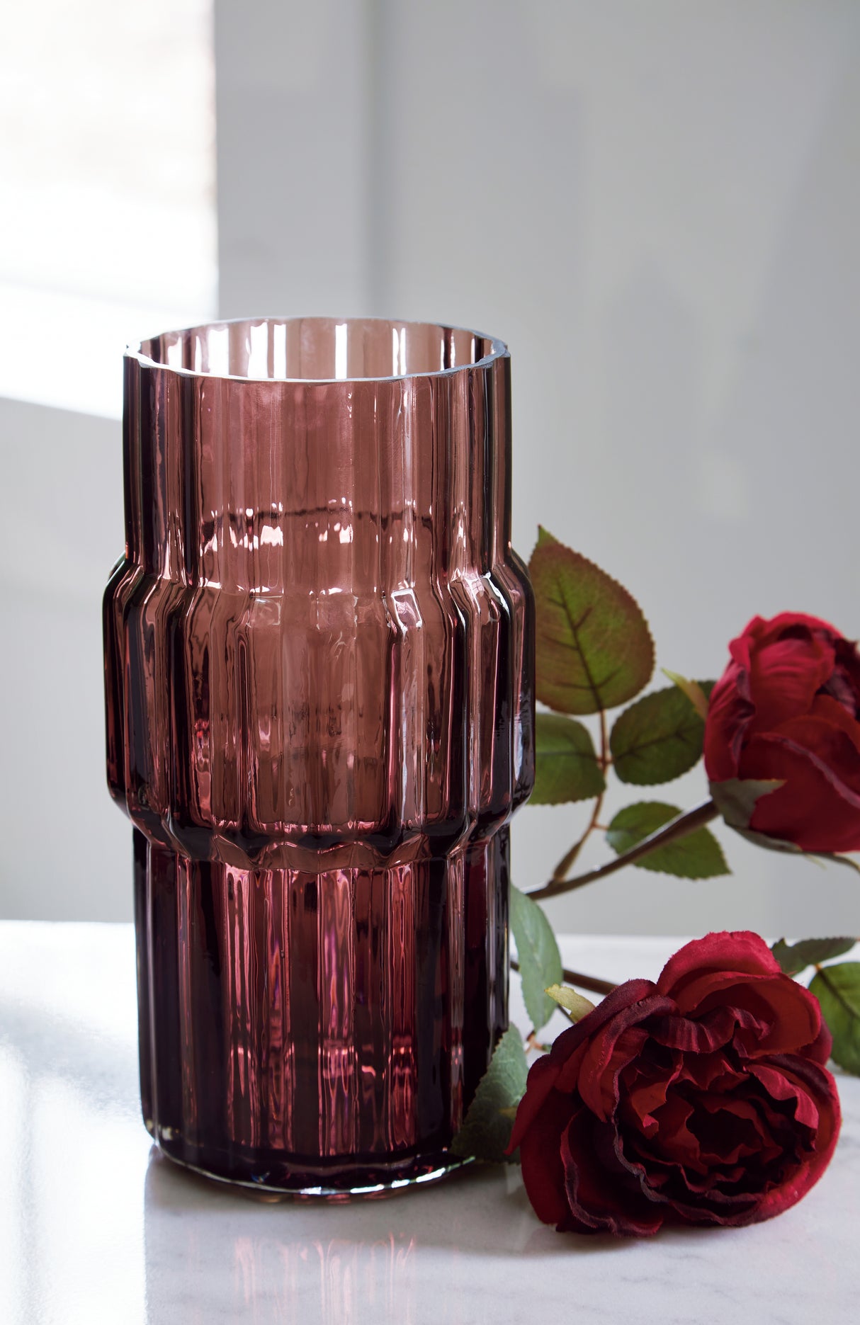 Furniture City - MS - Ashley Furniture - Dorlow Vase - Vase / Mauve - A2900024V