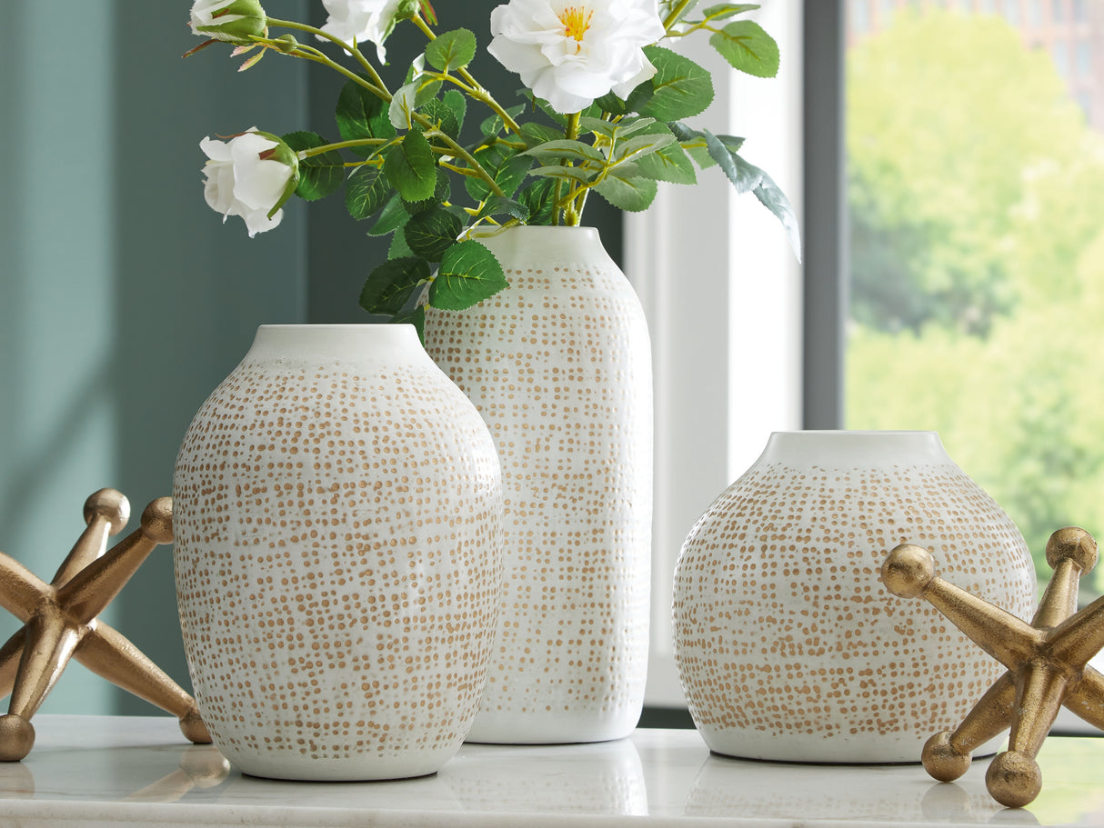 Furniture City - MS - Ashley Furniture - Vinburn Accessory Set (Set of 5) - Accessory Set (5/CN) / White/Gold Finish - A2C00213