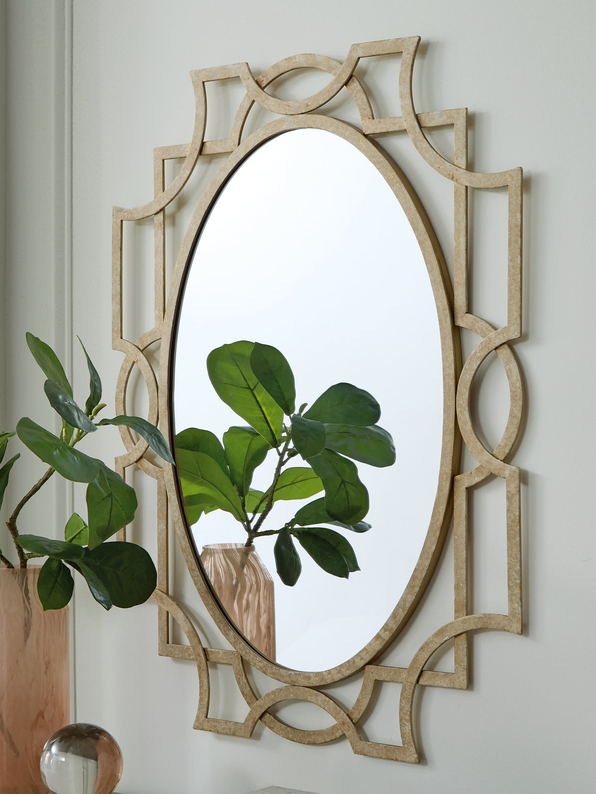 Furniture City - MS - Ashley Furniture - Fulkmore Mirror - Accent Mirror / Antique Gold Finish - A8010350