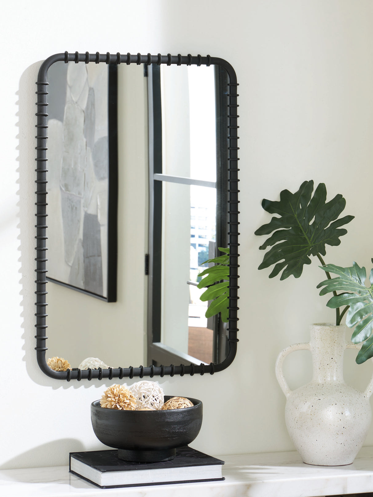 Furniture City - MS - Ashley Furniture - Judlow Mirror - Accent Mirror / Black - A8010419