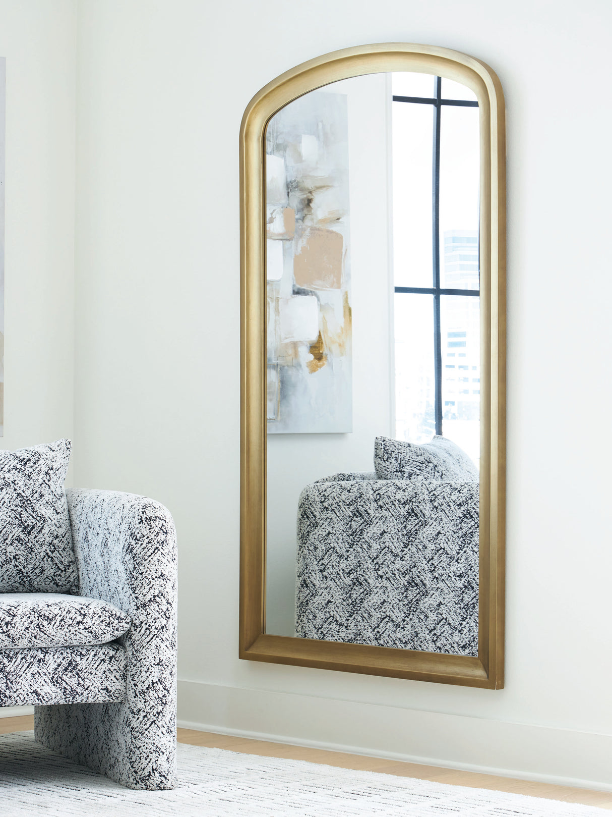 Furniture City - MS - Ashley Furniture - Fintan Mirror - Floor Mirror / Gold Finish - A8010436