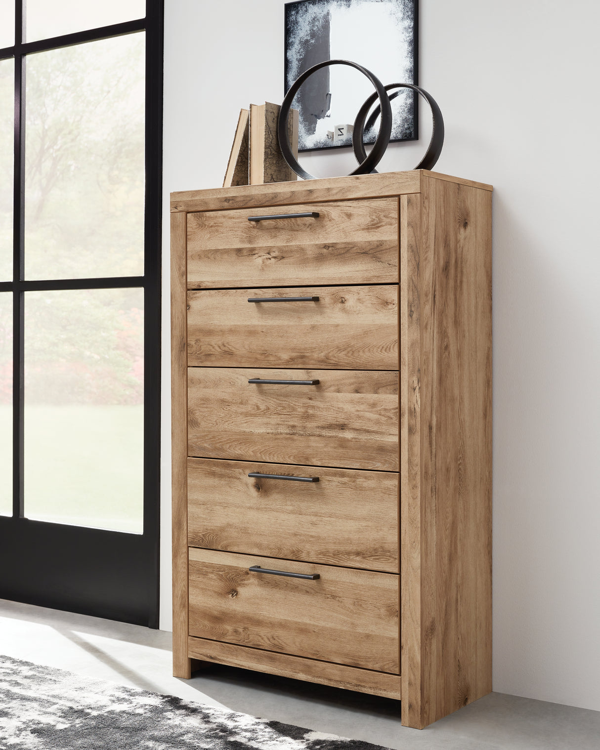 Furniture City - MS - Ashley Furniture - Hyanna Bedroom - Five Drawer Chest / Tan Brown - B1050-46