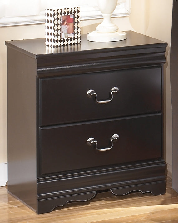Furniture City - MS - Ashley Furniture - Huey Vineyard Bedroom - Two Drawer Night Stand / Black - B128-92