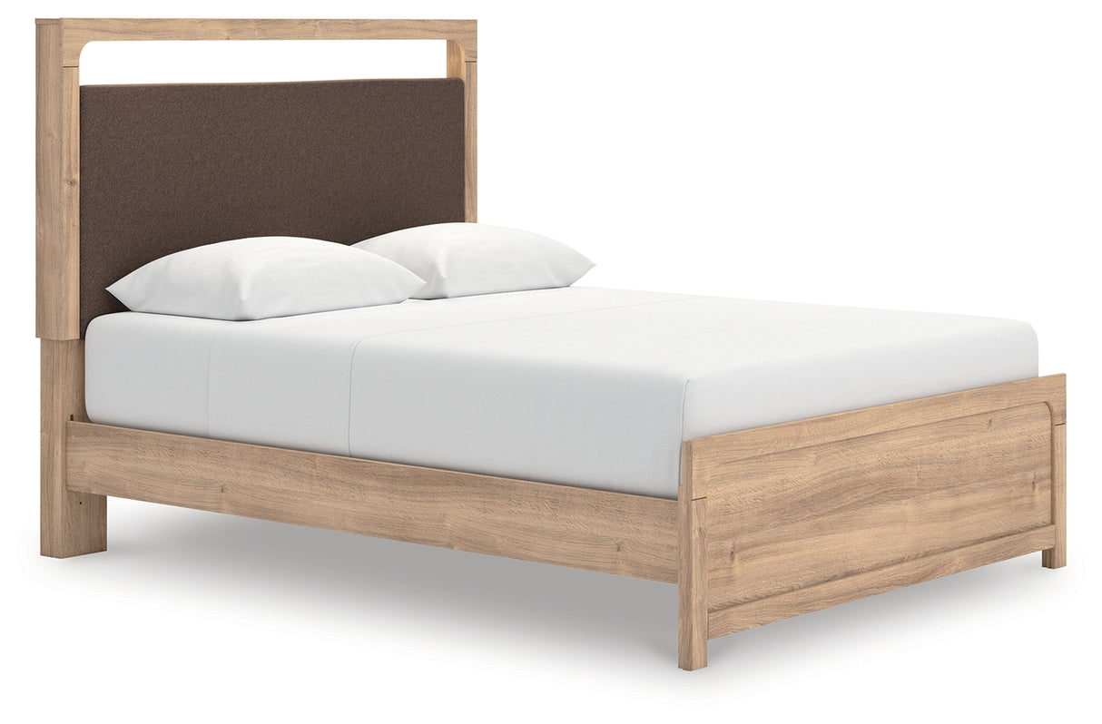 Furniture City - MS - Ashley Furniture - Kinlanni Bedroom - Queen Upholstered Platform Bed / Tan - PCB1360B10