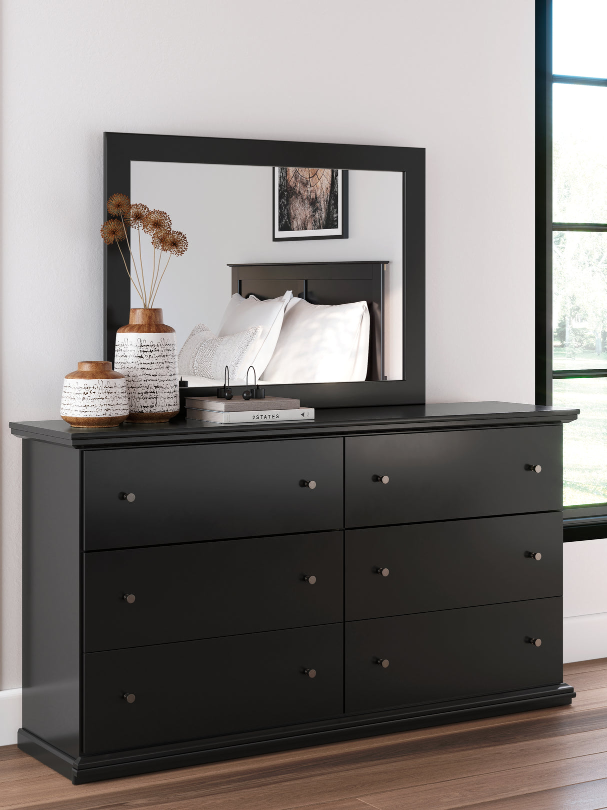 Furniture City - MS - Ashley Furniture - Maribel Bedroom - Dresser and Mirror / Black - B138B50