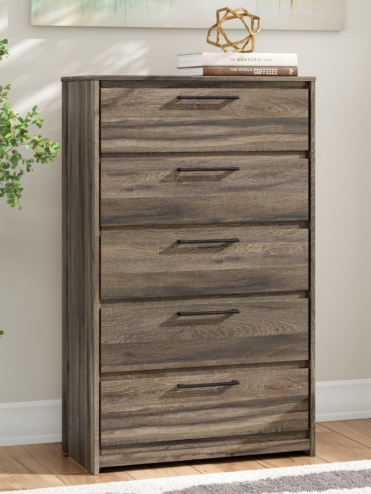 Furniture City - MS - Ashley Furniture - Elbrim Bedroom - Five Drawer Chest / Brown - PCB2005-46