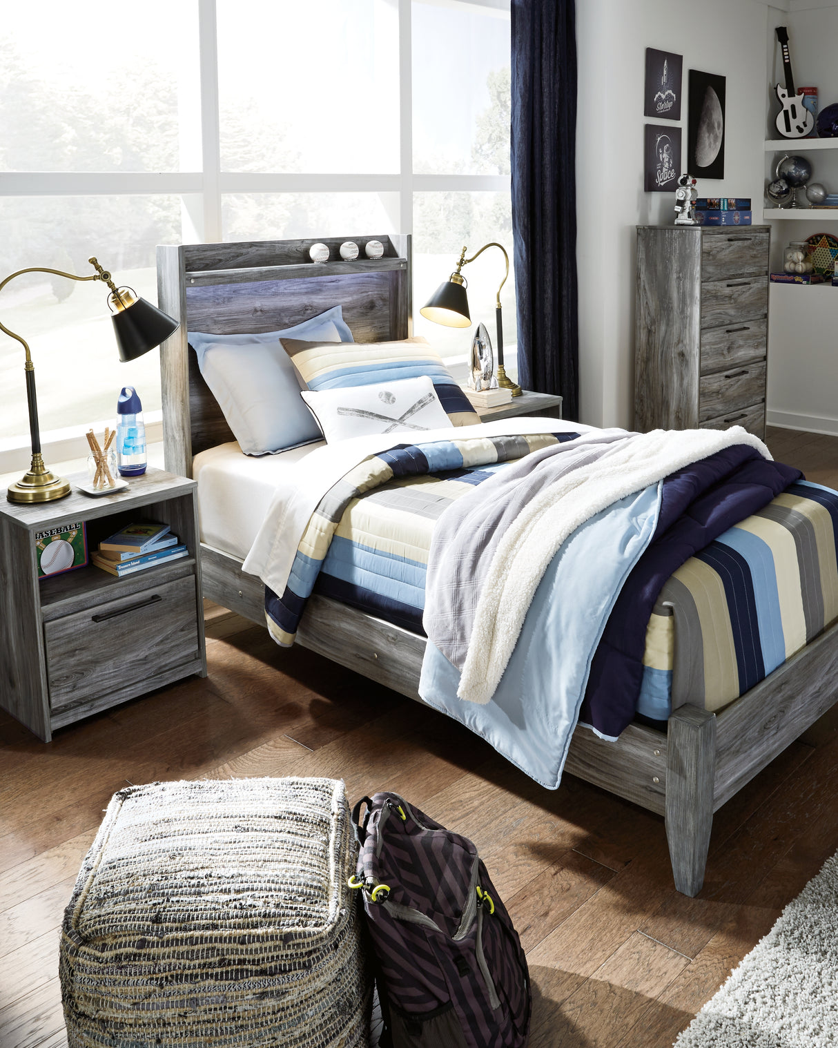 Furniture City - MS - Ashley Furniture - Baystorm Bedroom - Twin Panel Bed / Gray - B221B20
