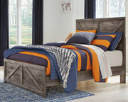 Furniture City - MS - Ashley Furniture - Wynnlow Bedroom - Full Crossbuck Panel Bed / Gray - B440B17