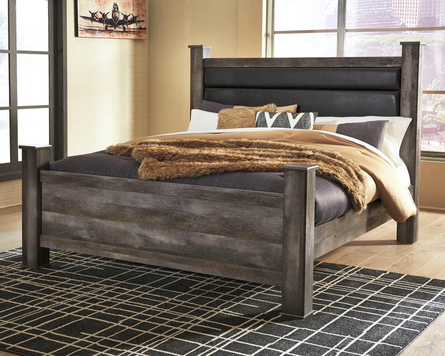 Furniture City - MS - Ashley Furniture - Wynnlow Bedroom - King Poster Bed / Gray - B440B6