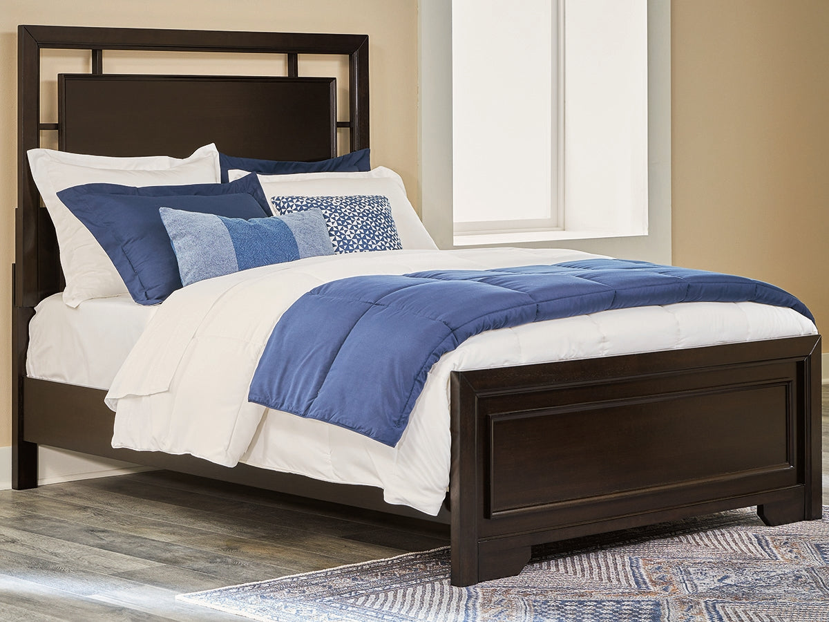 Furniture City - MS - Ashley Furniture - Covetown Bedroom - Full Panel Bed / Dark Brown - B441B4