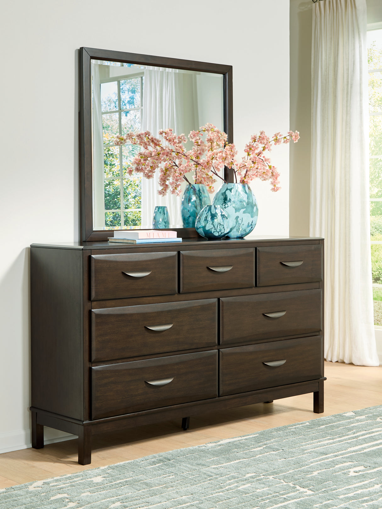 Furniture City - MS - Ashley Furniture - Vanmore Bedroom - Dresser and Mirror / Dark Brown - B479B1