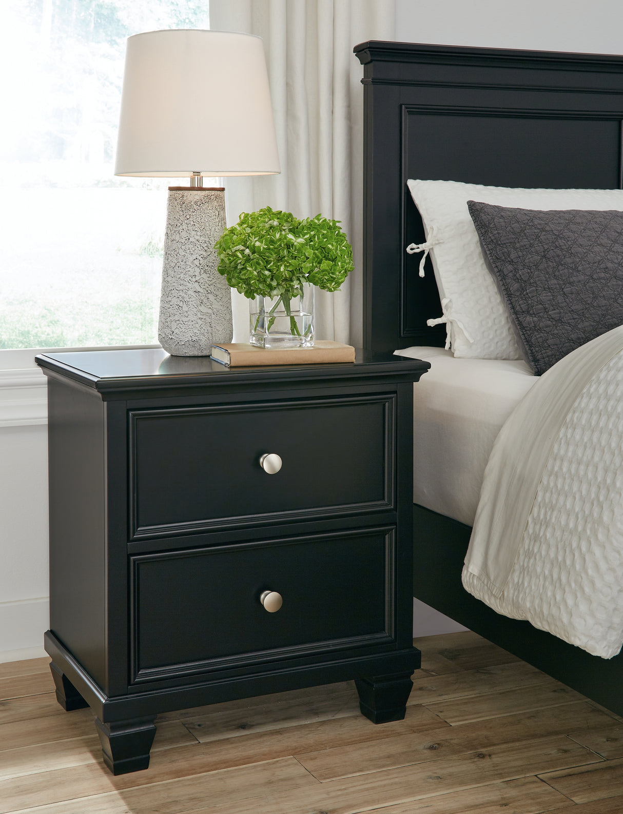 Furniture City - MS - Ashley Furniture - Lanolee Bedroom - Two Drawer Night Stand / Black - B687-92