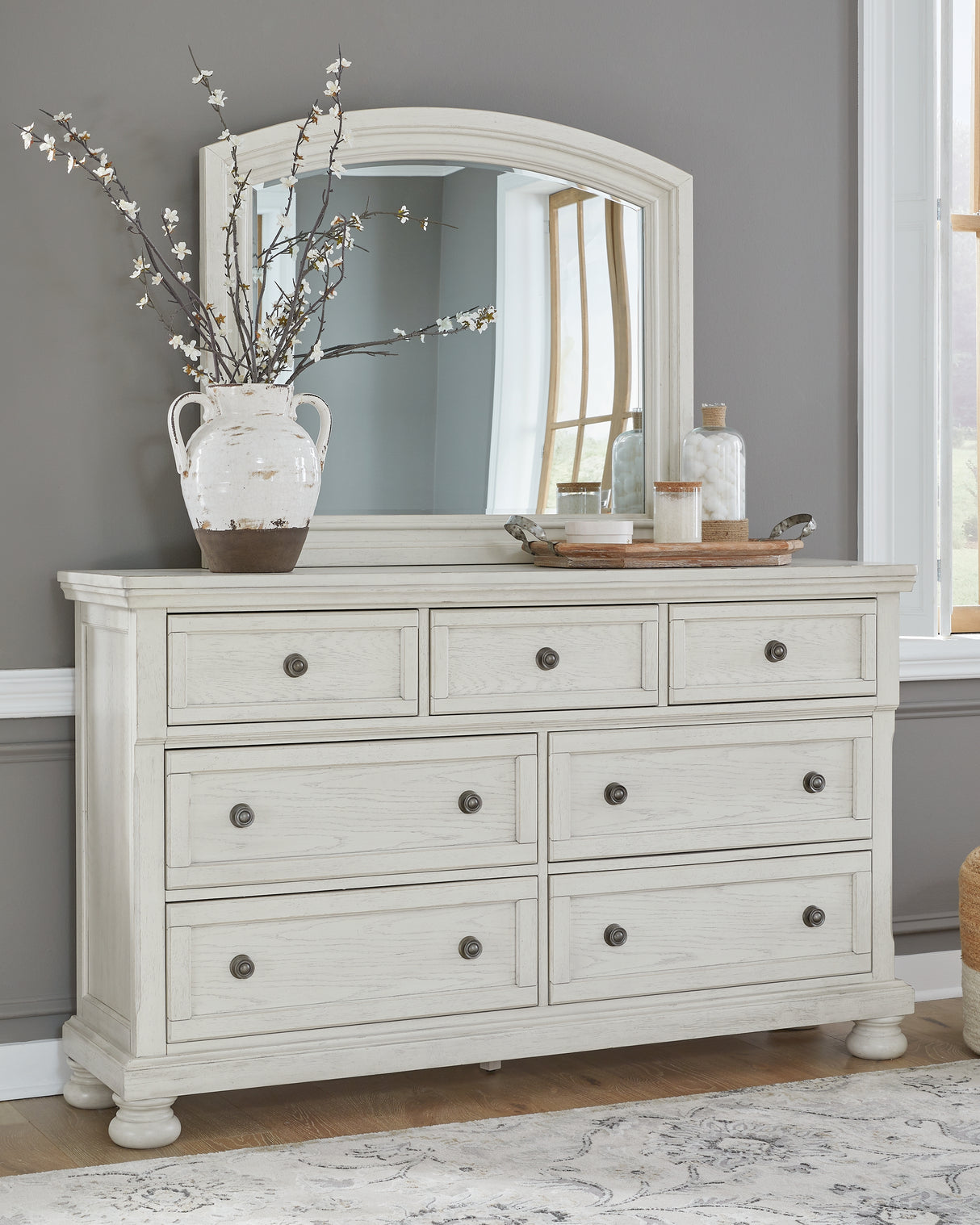 Furniture City - MS - Ashley Furniture - Robbinsdale Bedroom - Dresser and Mirror / Antique White - B742B1