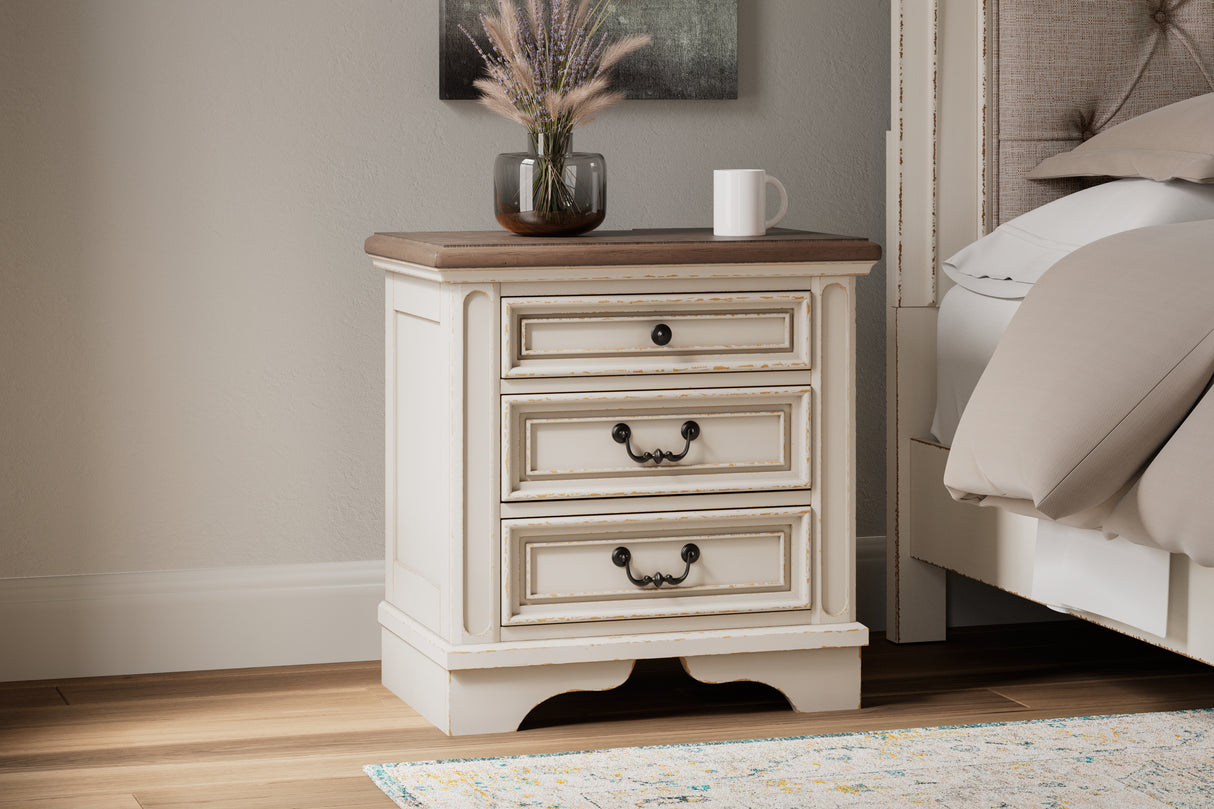 Furniture City - MS - Ashley Furniture - Realyn Bedroom - Three Drawer Night Stand / Two-tone - B743-93
