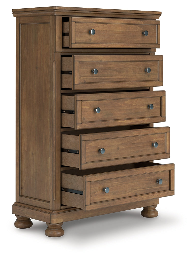 Furniture City - MS - Ashley Furniture - Feddinger Bedroom - Five Drawer Chest / Medium Brown - PCB779-46