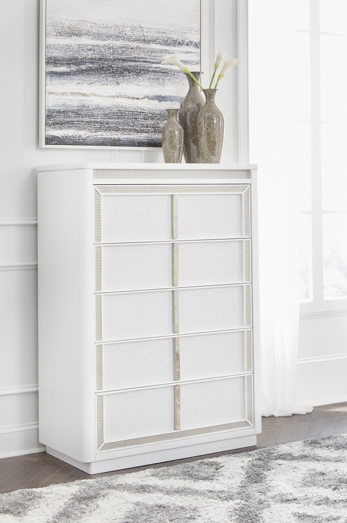 Furniture City - MS - Ashley Furniture - Chalanna Bedroom - Dresser and Mirror / White - B822B1