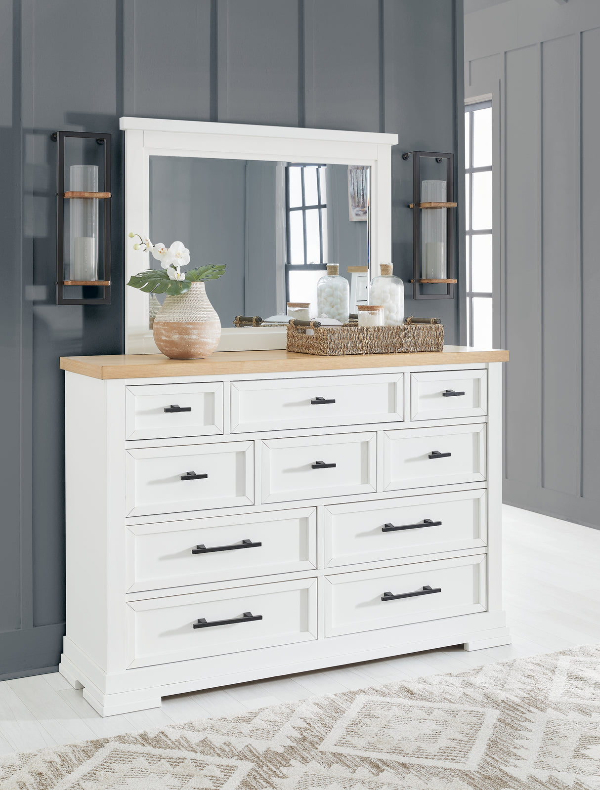 Furniture City - MS - Ashley Furniture - Ashbryn Bedroom - Dresser and Mirror / White/Natural - B844B1
