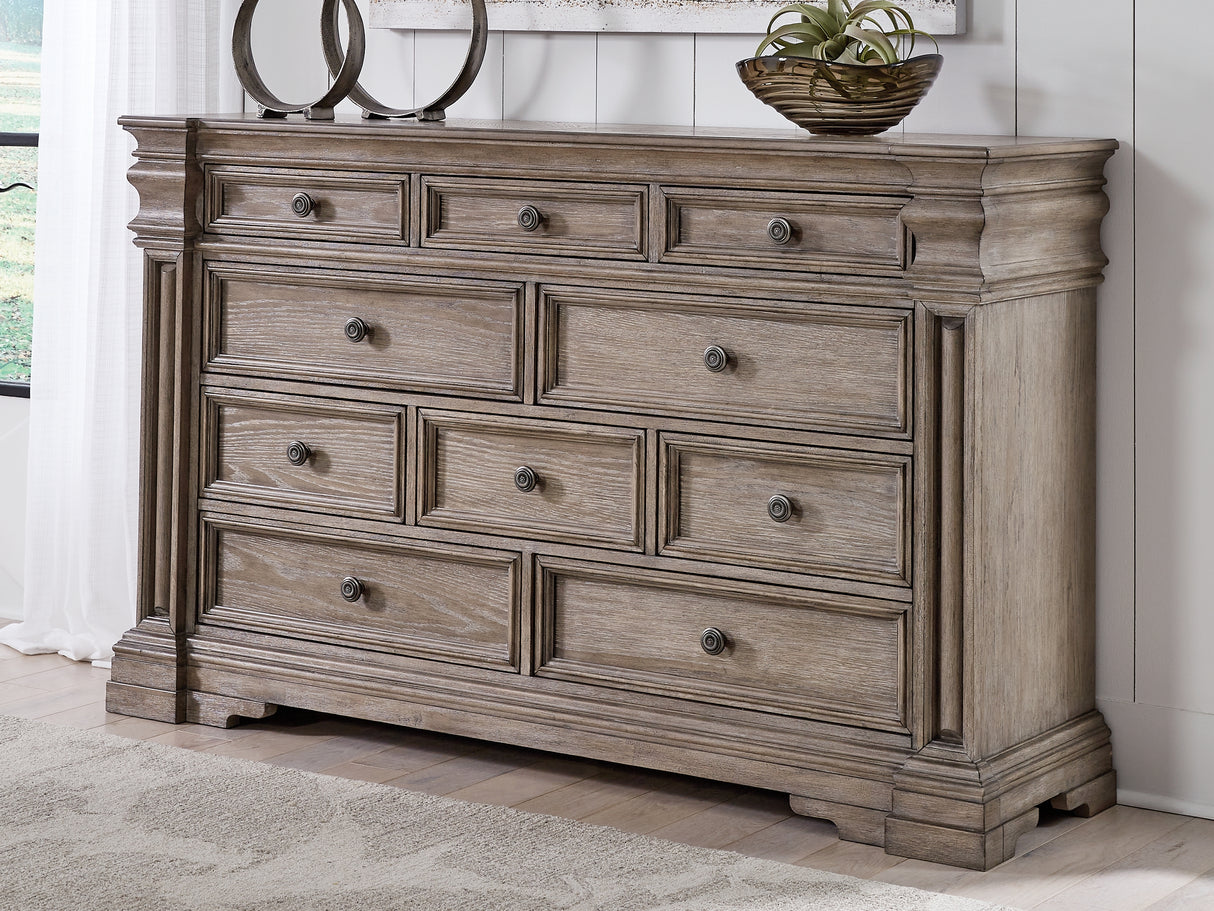 Furniture City - MS - Ashley Furniture - Blairhurst Bedroom - Dresser / Light Grayish Brown - B916-31