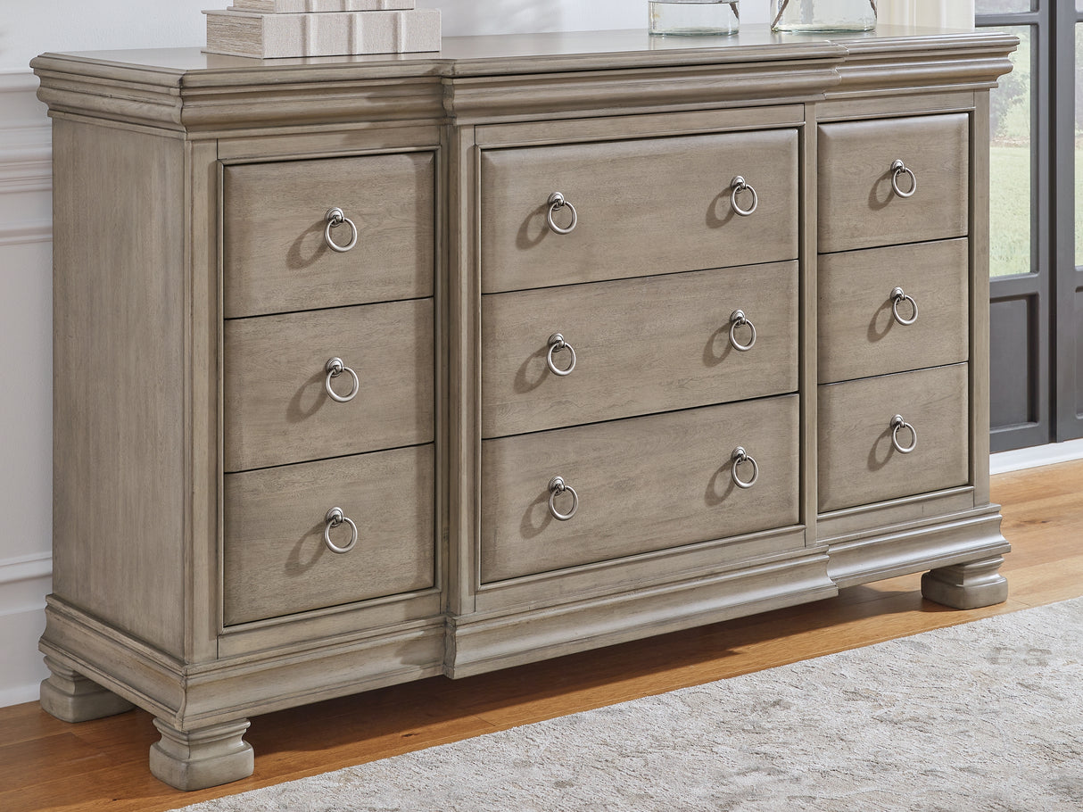 Furniture City - MS - Ashley Furniture - Lexorne Bedroom - Dresser / Gray - B924-31