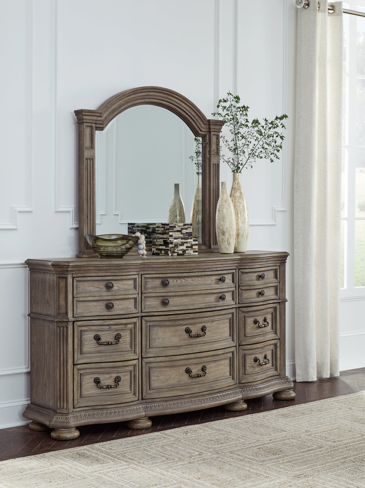 Furniture City - MS - Ashley Furniture - Ardenfield Bedroom - Dresser and Mirror / Light Brown - B944B1