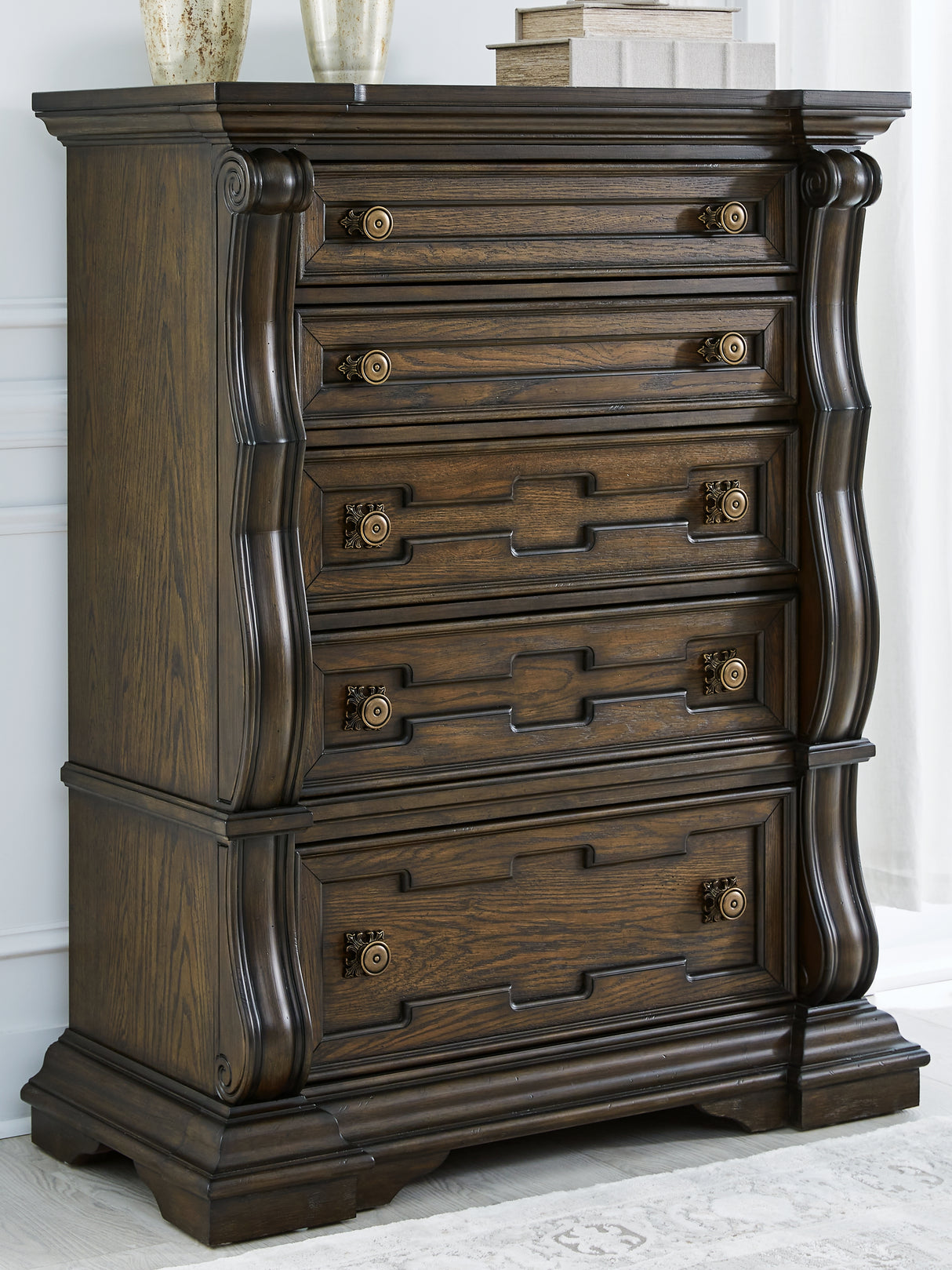 Furniture City - MS - Ashley Furniture - Maylee Bedroom - Dresser and Mirror / Dark Brown - B947B1