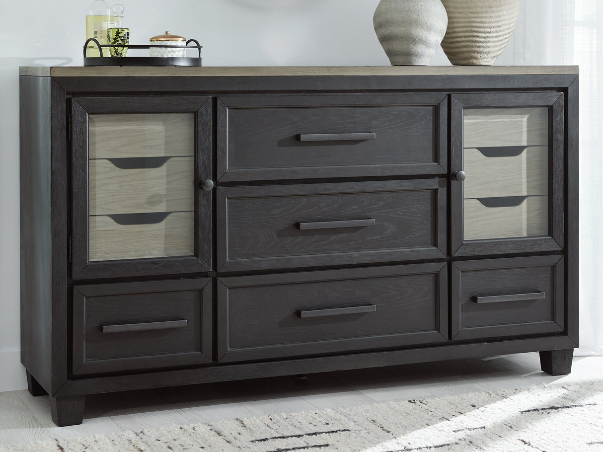 Furniture City - MS - Ashley Furniture - Foyland Bedroom - Dresser / Black/Brown - B989-31