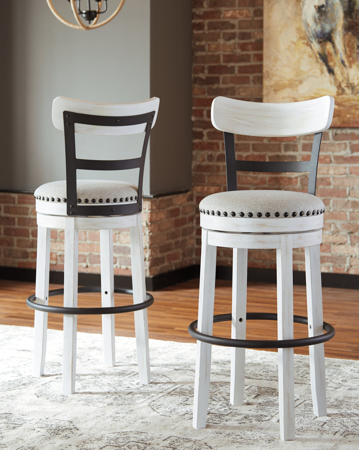 Furniture City - MS - Ashley Furniture - Valebeck Dining Room - Tall UPH Swivel Barstool(1/CN) / White - D546-530