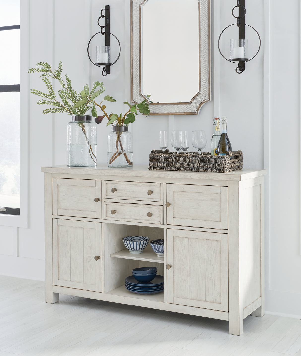 Furniture City - MS - Ashley Furniture - Robbinsdale Dining Room - Dining Room Server / Antique White - D642-60