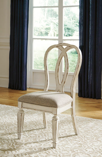 Furniture City - MS - Ashley Furniture - Realyn Dining Room - Dining Chair (Set of 2) / Chipped White - D743-02X2