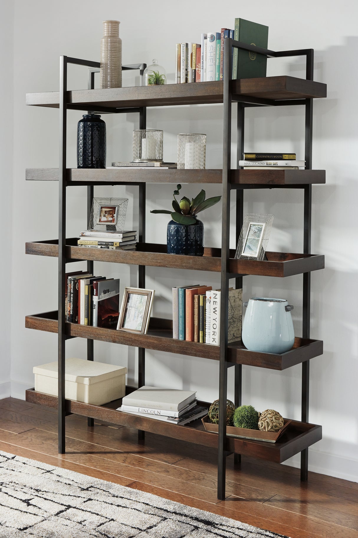 Furniture City - MS - Ashley Furniture - Starmore Bookcase - Bookcase / Brown - H633-70