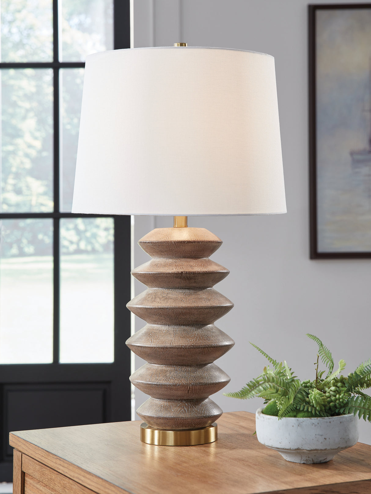 Furniture City - MS - Ashley Furniture - Jyllyard Lighting - Poly Table Lamp (1/CN) / Brown/Gold Finish - L235944