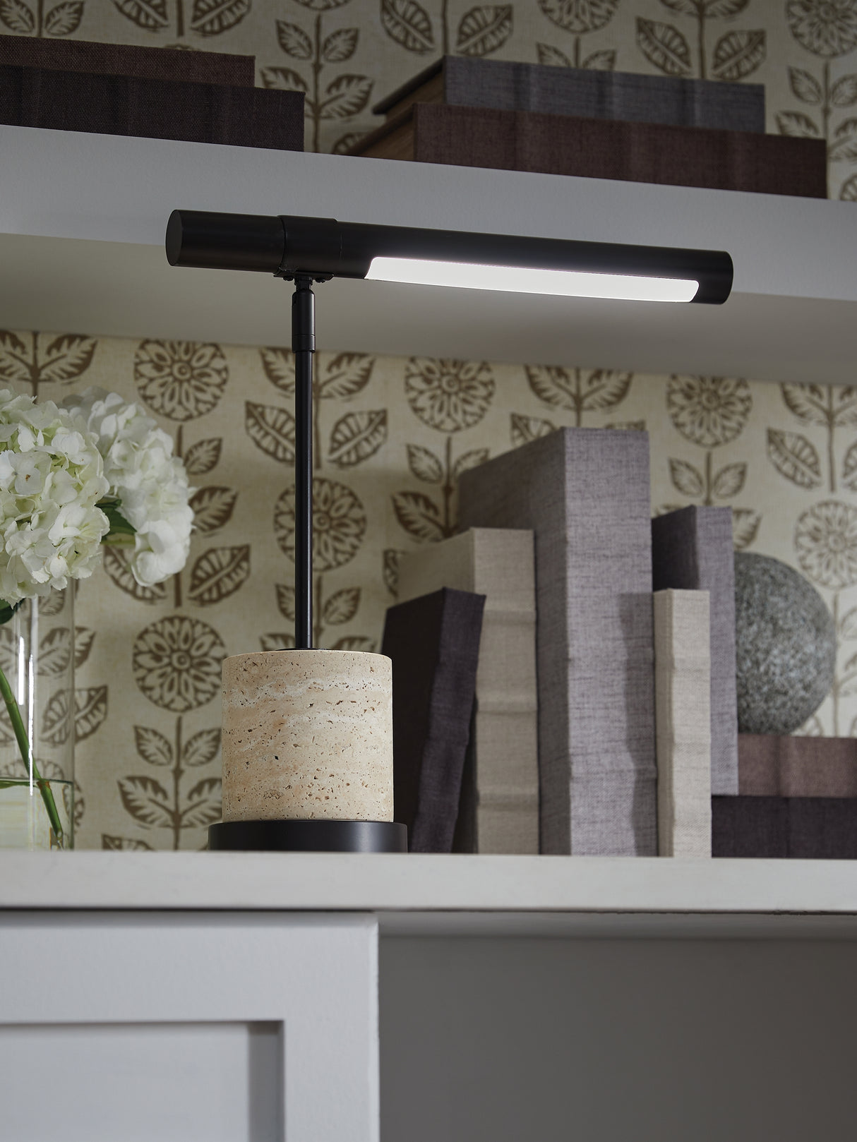 Furniture City - MS - Ashley Furniture - Vinmour Lighting - Metal Desk Lamp (1/CN) / Brown/Beige - L734402