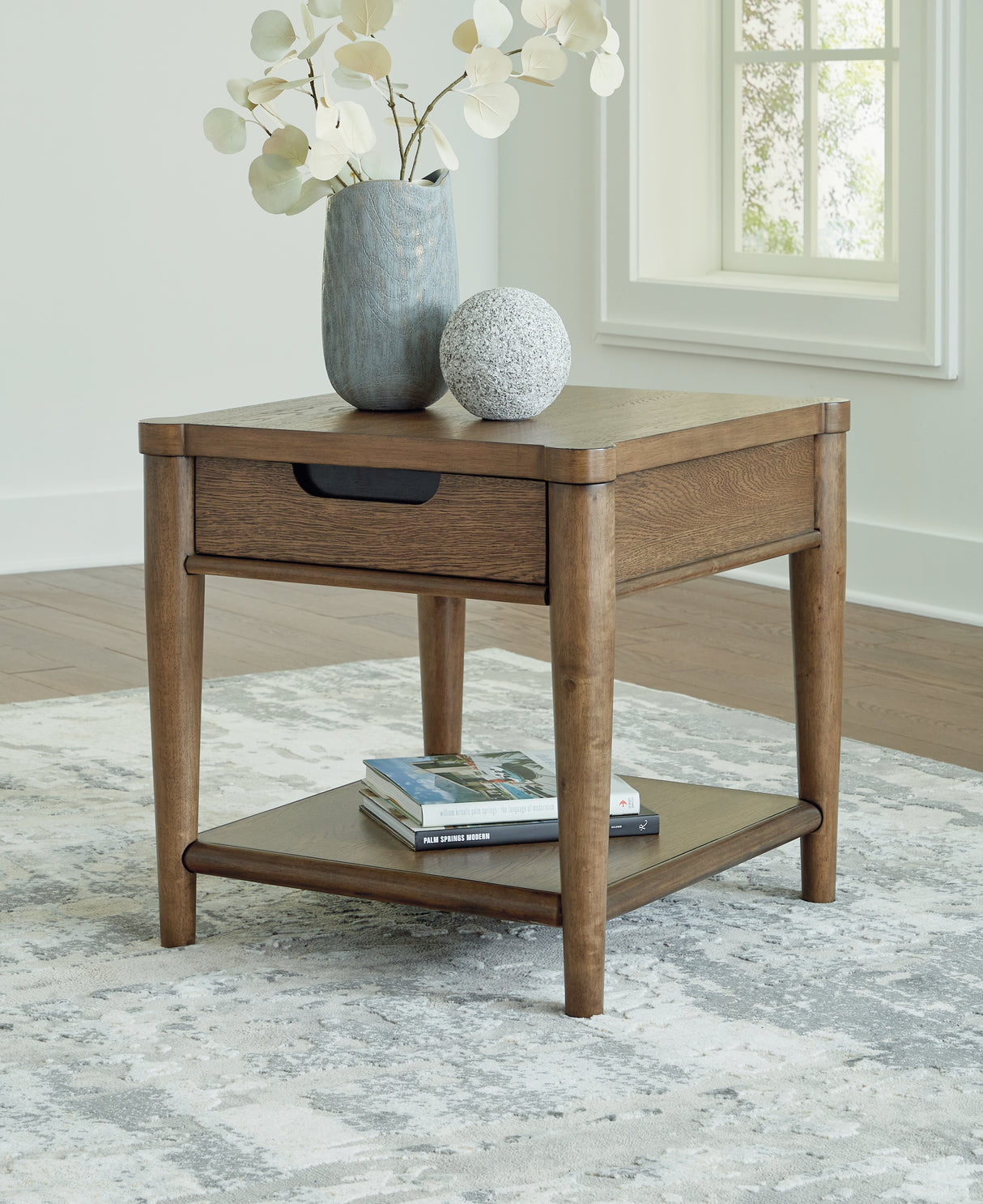 Furniture City - MS - Ashley Furniture - Roanhowe End Table - Rectangular End Table / Brown - T769-3
