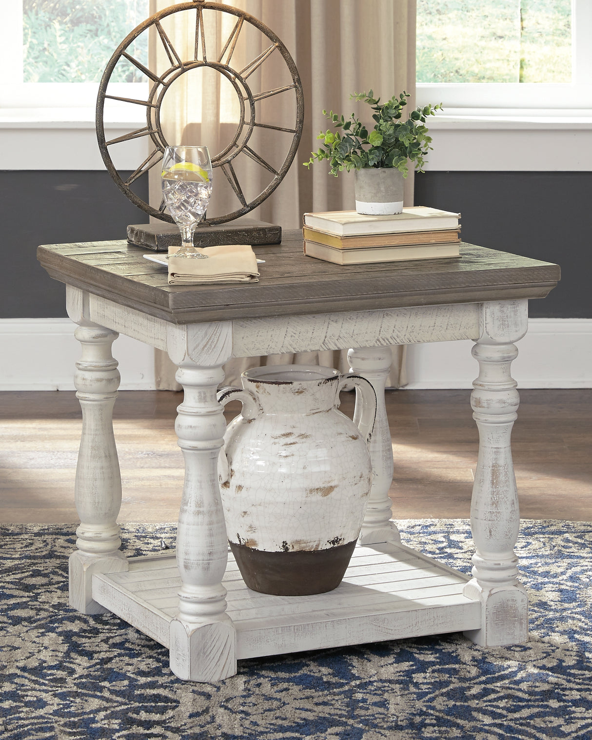Furniture City - MS - Ashley Furniture - Havalance End Table - Square End Table / White/Gray - T994-2