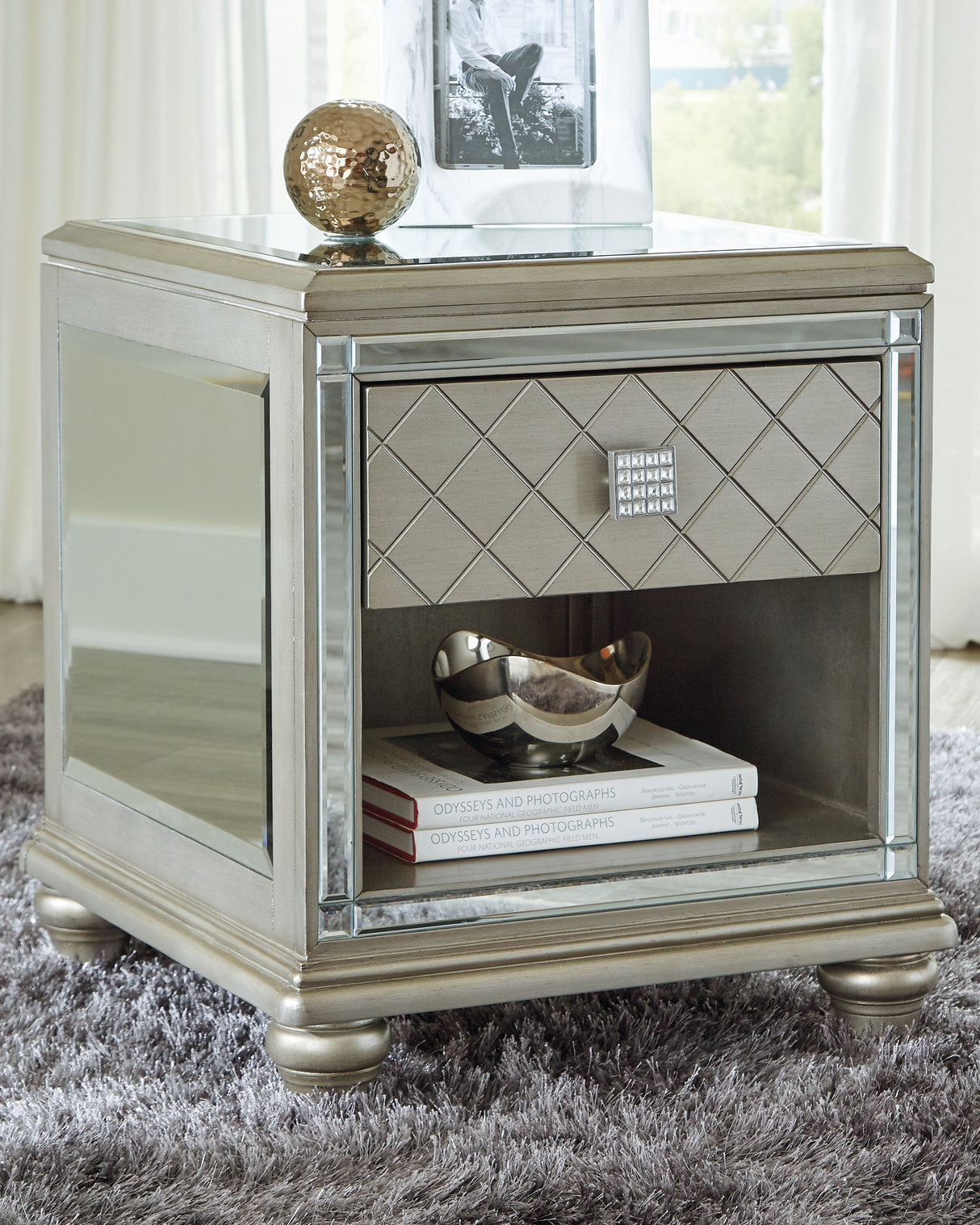 Furniture City - MS - Ashley Furniture - Chevanna End Table - Rectangular End Table / Platinum - T942-3