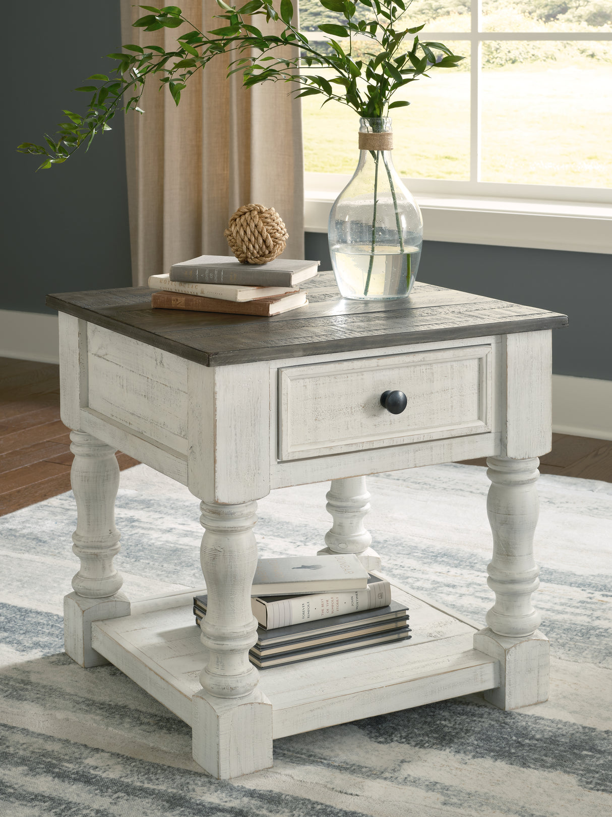 Furniture City - MS - Ashley Furniture - Havalance End Table - Square End Table / White/Gray - T994-2