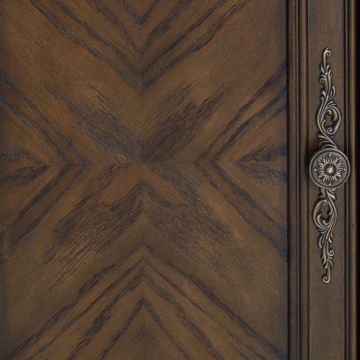 Stonington - Server - Brown